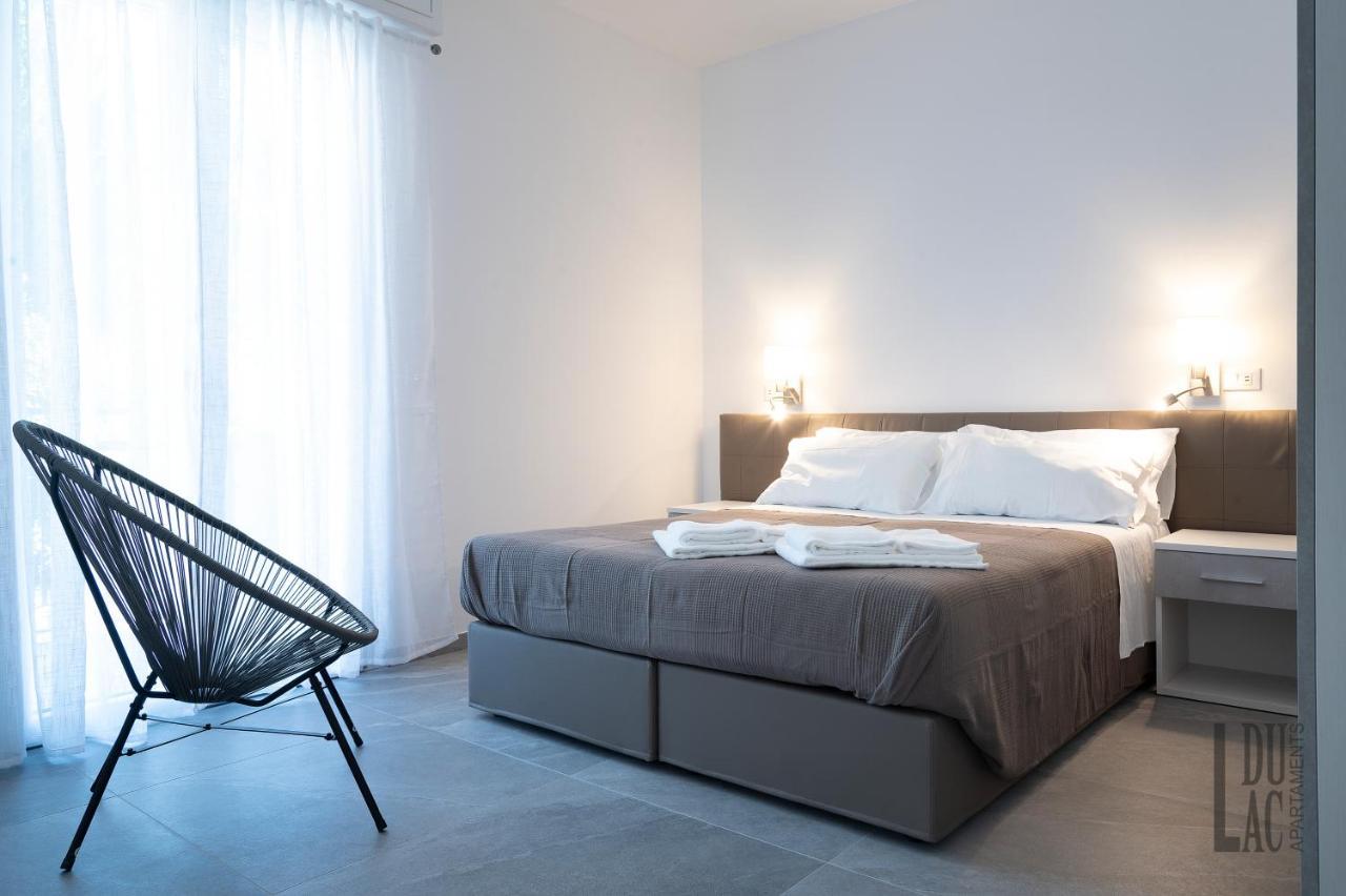 Du Lac Aparments Desenzano del Garda Eksteriør bilde